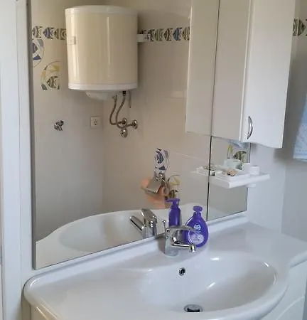 Sajkovic Apartment Ugljan