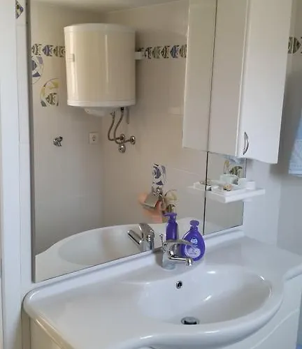 Sajkovic Apartamento Ugljan